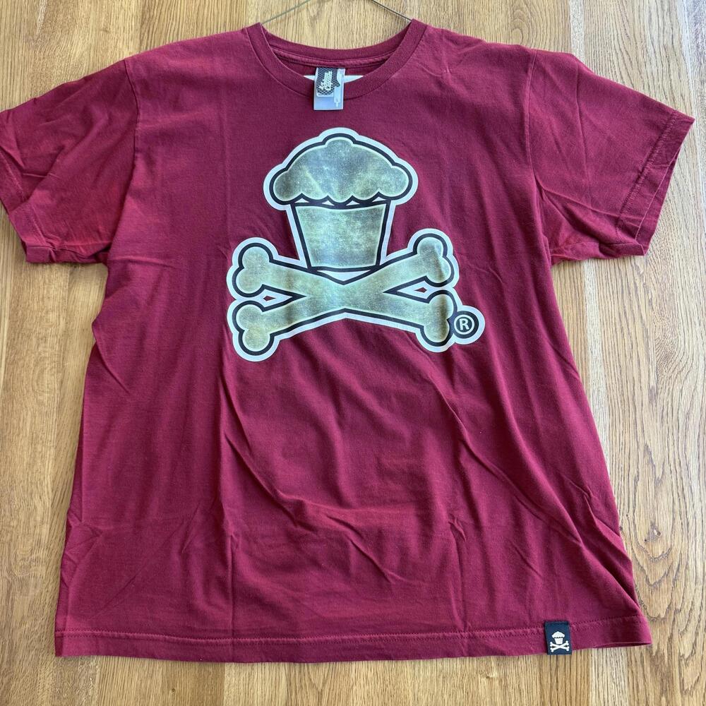 Johnny Cupcakes 49ers Crossbones T-Shirt size Large